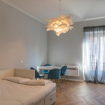 Luxury Apartment In Downtown - Curtatone 4 米兰 外观 照片