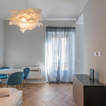 Luxury Apartment In Downtown - Curtatone 4 米兰 外观 照片