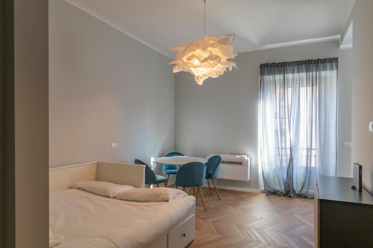 Luxury Apartment In Downtown - Curtatone 4 米兰 外观 照片