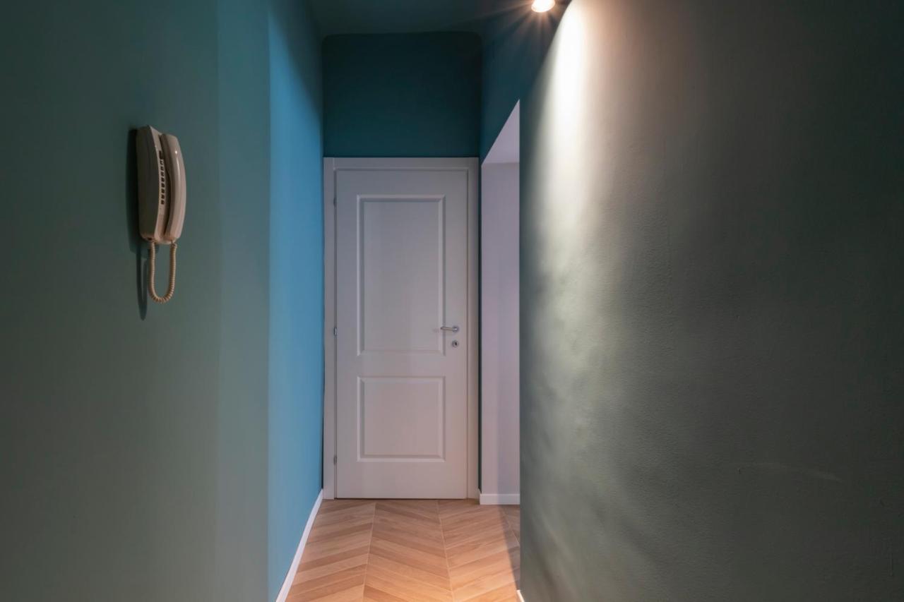 Luxury Apartment In Downtown - Curtatone 4 米兰 外观 照片